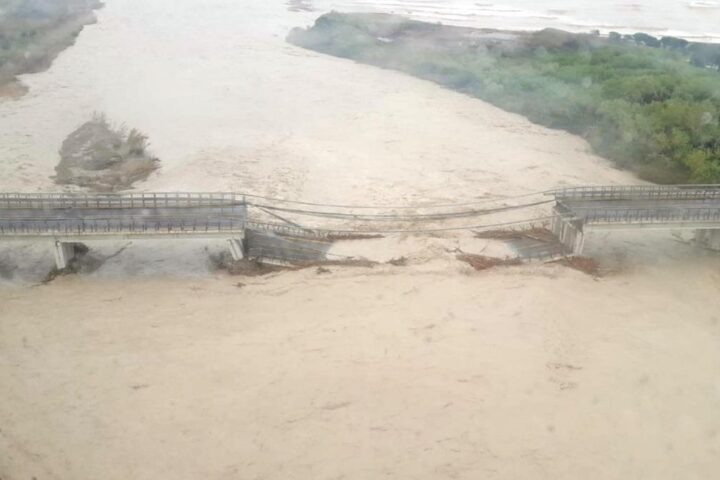 Maltempo, riprendono le ricerche per automobilista disperso in Molise; emergenza in Abruzzo e Puglia