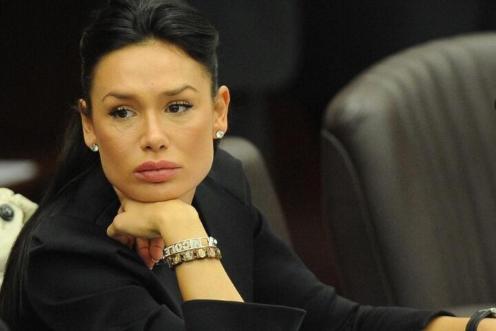 Mattarella grazia Nicole Minetti per motivi umanitari legati a un familiare malato