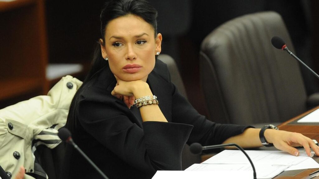 Mattarella richiede chiarimenti al ministero della Giustizia sul caso Minetti