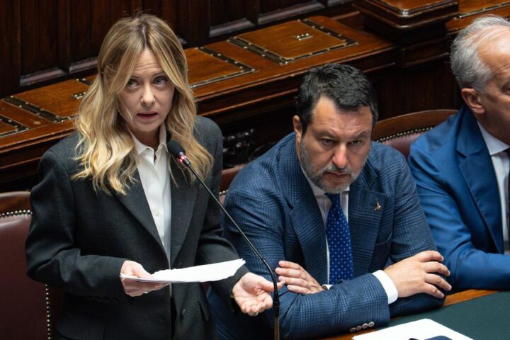 Meloni: il governo prosegue con determinazione, no a rimpasti e dimissioni