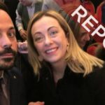 Meloni replica alla polemica sulla foto con un esponente del clan Senese: "Il mio impegno contro la mafia è cristallino"