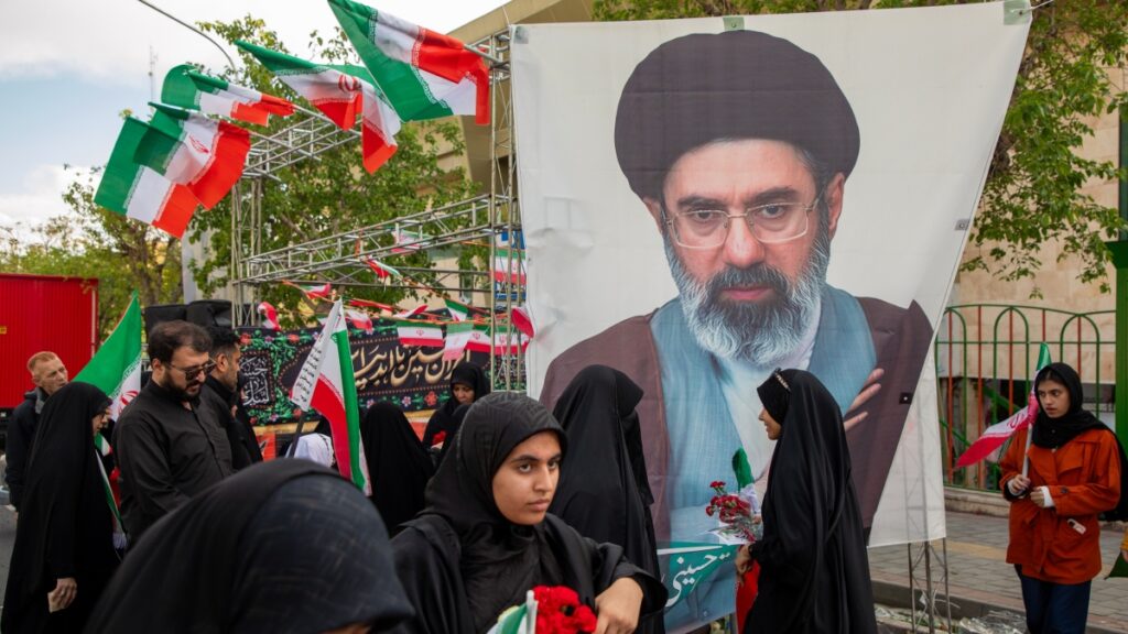 Mojtaba Khamenei in gravissime condizioni: mistero sulla sua capacità di liderare