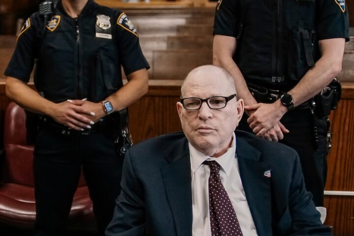 Oggi parte il terzo processo per stupro contro Harvey Weinstein a New York