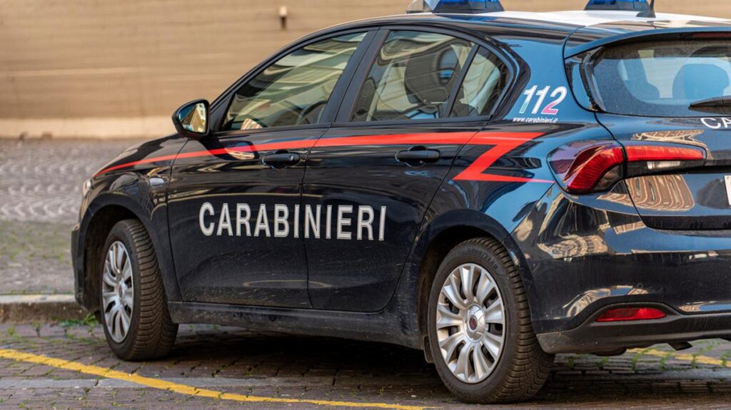 Omicidio-suicidio a Cossombrato: un uomo uccide la ex moglie e il nuovo compagno, poi si toglie la vita