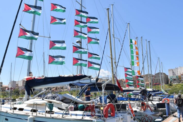 Partita dalla Sicilia una nuova Flotilla per Gaza, nonostante il blocco navale di Israele