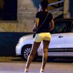 Prostituzione e aborti clandestini in Italia: la testimonianza di chi assiste le donne straniere