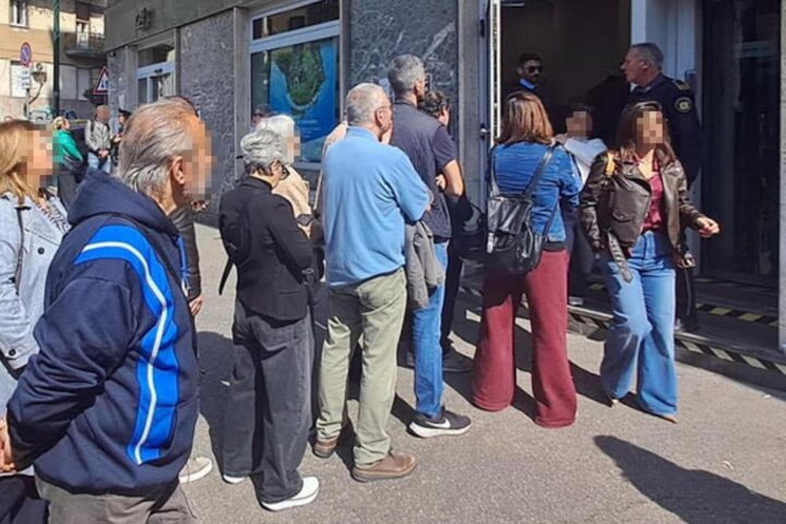 Rapina a Napoli: professionisti portano via milioni di euro tra i tunnel fognari