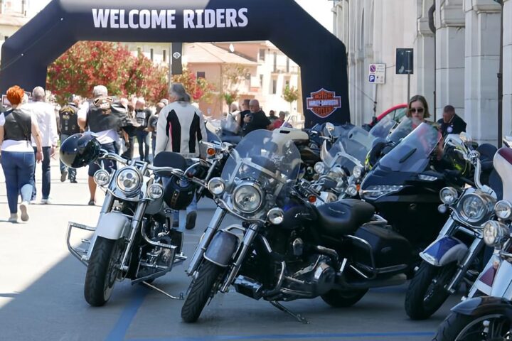 Senigallia nega piazza del 25 Aprile all'Anpi per raduno di moto, causerà polemiche politiche