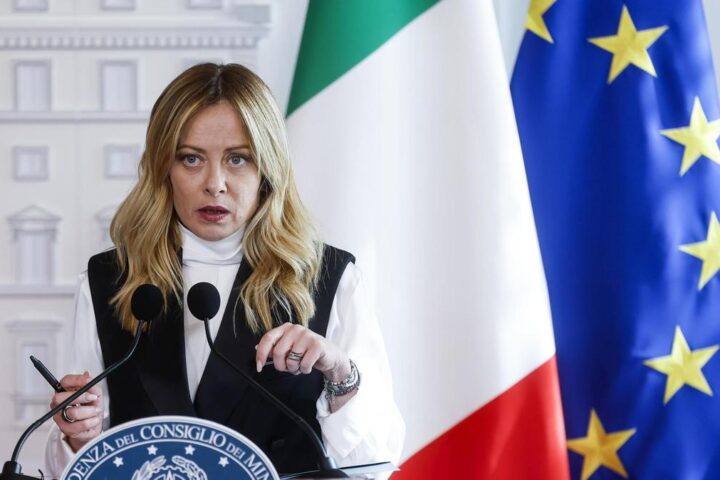 Sicurezza, il Quirinale respinge il decreto e complica la situazione del centrodestra