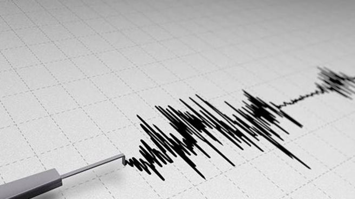 Terremoto di magnitudo 7.4 in Indonesia, scatta l'allerta tsunami