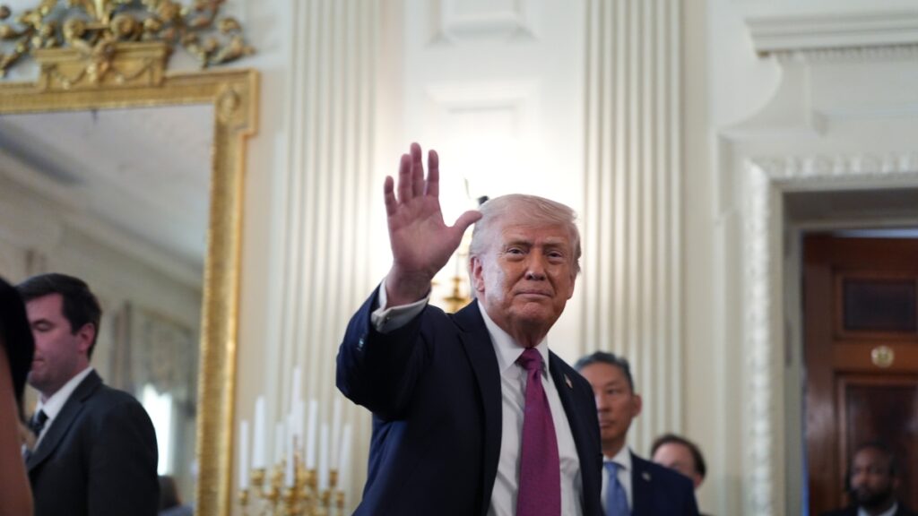 Tom Nichols: «Trump agisce senza piano. Minacce e improvvisazioni, ma l'Iran non cederà»