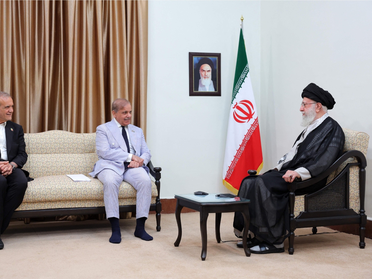 Trattativa in corso per la tregua tra Trump e Iran, mediazione del Pakistan a Islamabad