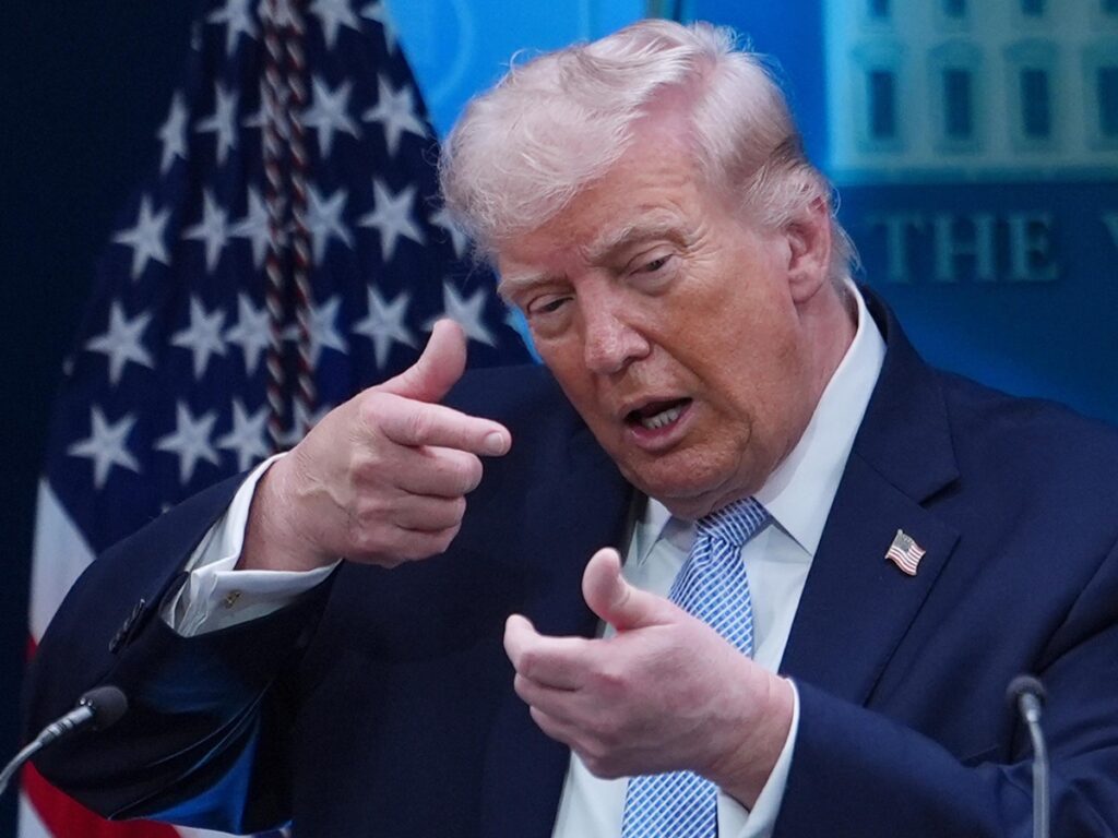 Trump celebra la tregua con l'Iran: «Un grande giorno di pace e opportunità economiche»