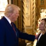 Trump critica Meloni: «Non ci aiuta, sono scioccato da lei»