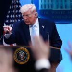 Trump minaccia un giornalista: rivelare la fonte o affrontare il carcere