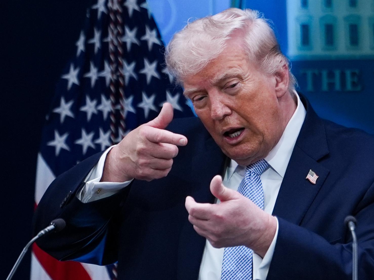 Trump promette un piano per l'Iran: scadenza per l'accordo fissata per domani alle 20