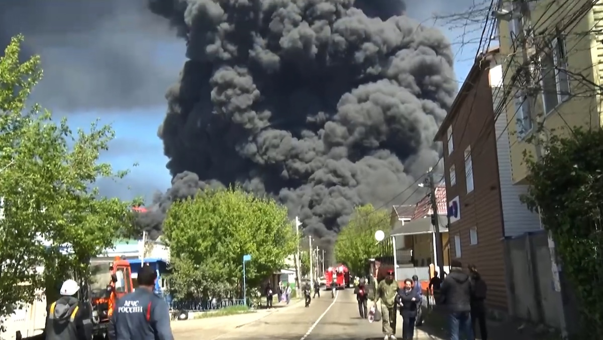 Tuapse, in Russia, in stato di emergenza dopo attacco ucraino alla raffineria