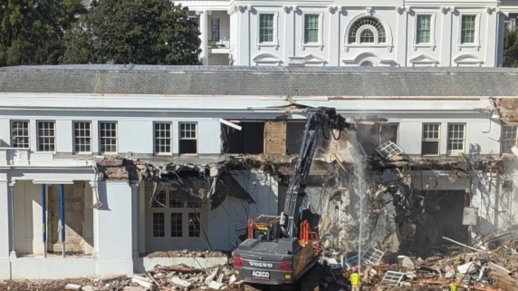 Un giudice ferma la costruzione della sala da ballo da 400 milioni di dollari alla Casa Bianca