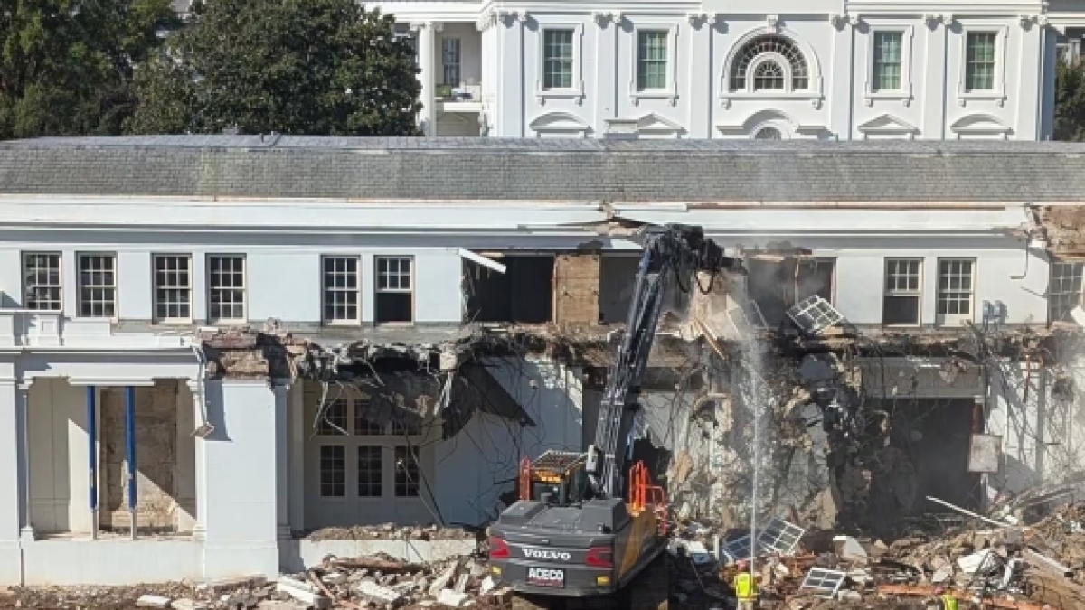 Un giudice ferma la costruzione della sala da ballo da 400 milioni di dollari alla Casa Bianca