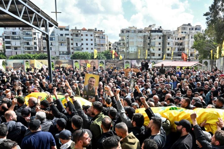 Usa respinge 27 navi nel Golfo di Hormuz durante il blocco navale contro l'Iran