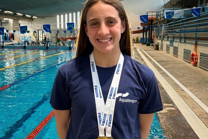 Virginia Forconi trionfa ai Criteria Nazionali Giovanili di Riccione con due oro nel dorso