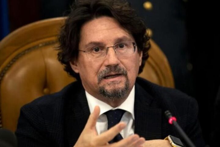 Accessi abusivi ai computer dei magistrati: spiato anche il procuratore di Torino