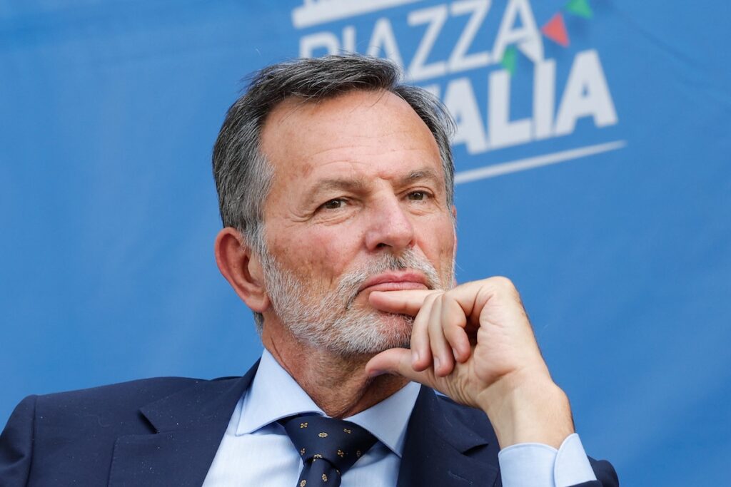 Alberto Balboni, sottosegretario alla Giustizia, assume la gestione dell'amministrazione penitenziaria in Italia