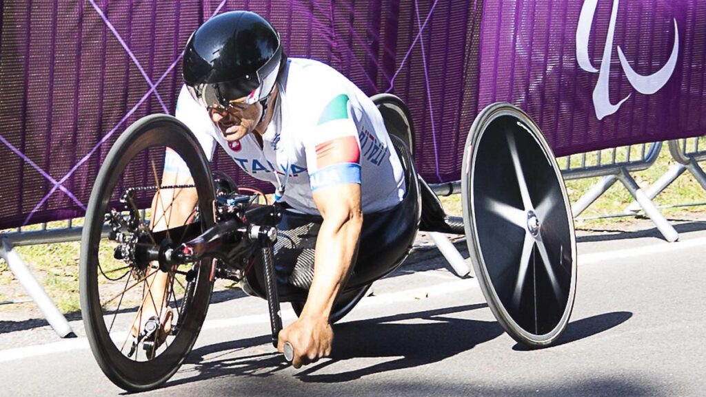 Alex Zanardi, trasferito dopo l'incidente, ricoverato al San Raffaele di Milano