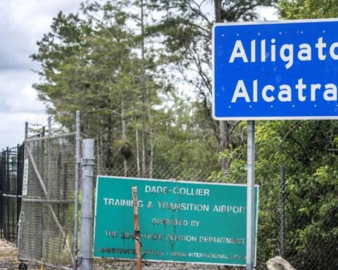 «Alligator Alcatraz» in via di chiusura: costi insostenibili di 1,2 milioni di dollari al giorno