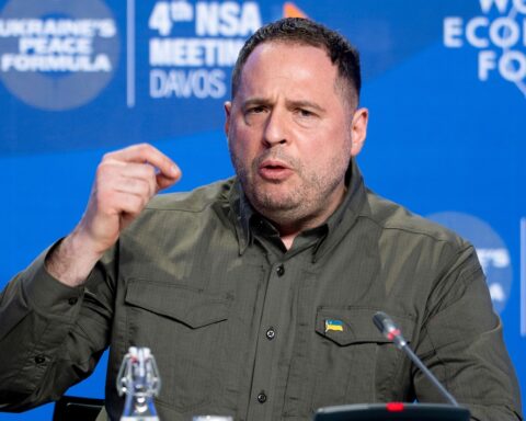 Arrestato Andriy Yermak, ex capo di gabinetto di Zelensky, accusato di riciclaggio in Ucraina