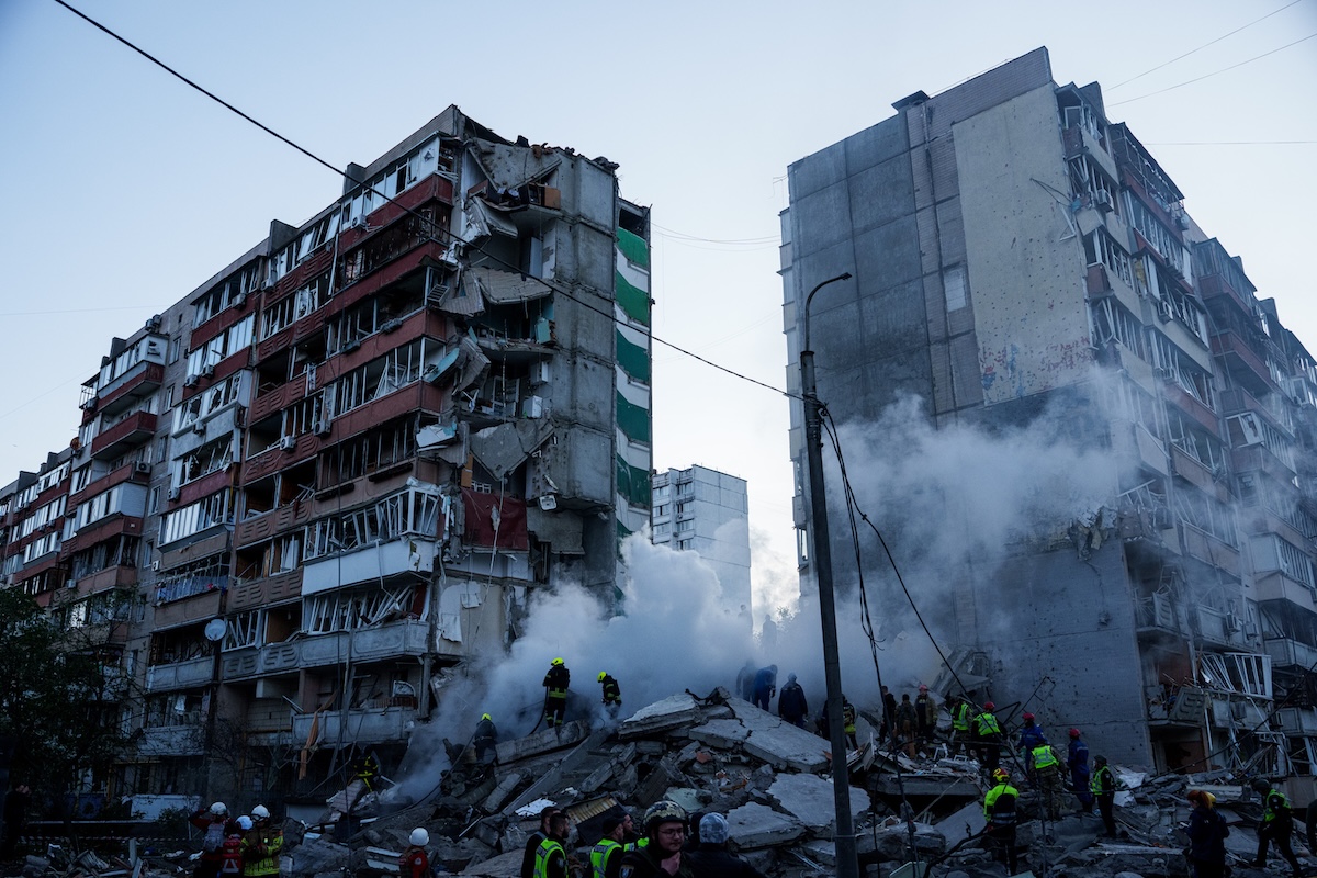 Attacchi aerei russi in Ucraina: 1.567 droni lanciati, Kiev colpita duramente