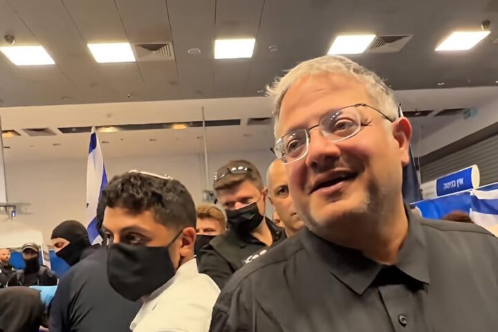 Ben-Gvir e Netanyahu: tensioni in vista delle elezioni israeliane tra estrema destra e opposizione