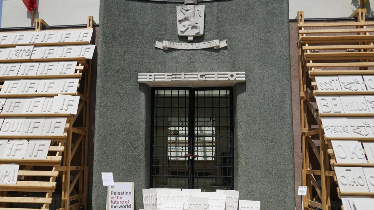 Biennale, manifestazione pro Palestina: scontri contro il padiglione israeliano a Venezia