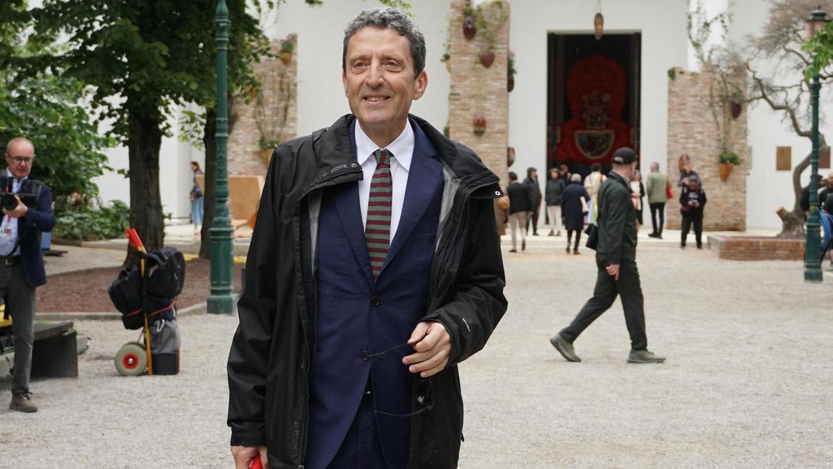 Buttafuoco inaugura la Biennale: "Non siamo un tribunale, ma un giardino di pace"