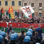 Chiusura senza precedenti di padiglioni alla Biennale di Venezia per il conflitto israelo-palestinese