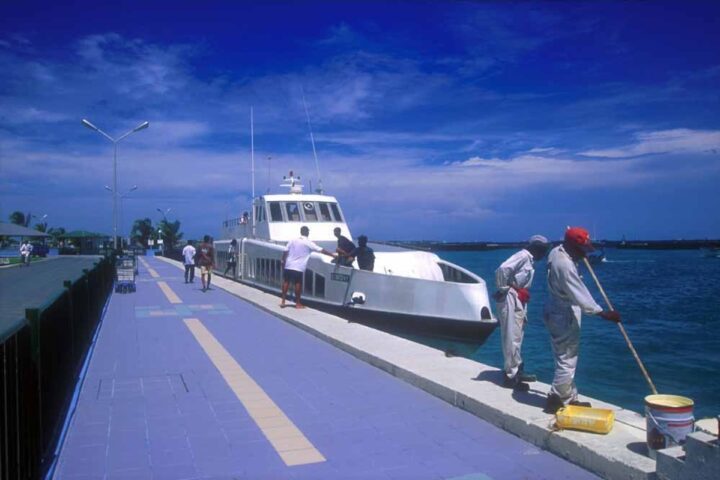 Cinque turisti italiani muoiono durante un'immersione subacquea alle Maldive