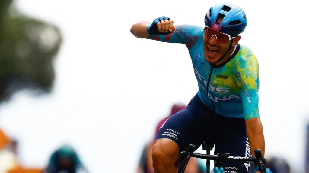 Davide Ballerini conquista la sesta tappa del Giro d'Italia a Napoli