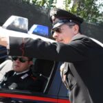 Donna di 56 anni trovata morta accoltellata a Piacenza, marito fuggitivo confessa delitto
