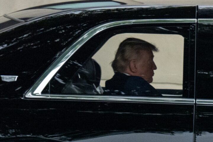 Dubbi sulla salute di Trump dopo un controllo di routine al Walter Reed