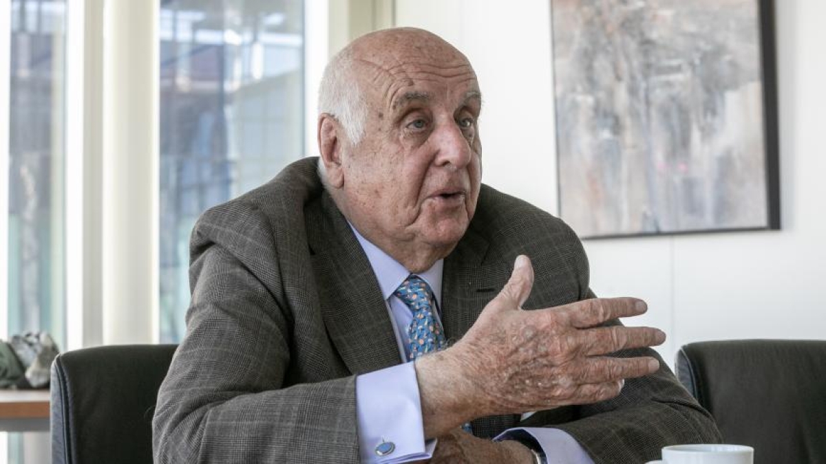 È morto a 93 anni Etienne Davignon, accusato di complicità nell'omicidio di Patrice Lumumba