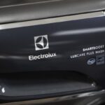 Electrolux annuncia 1.700 esuberi e chiusura dello stabilimento di Cerreto d'Esi in Italia