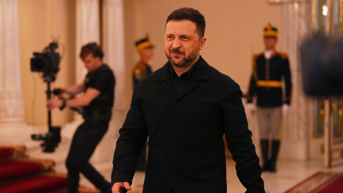 Guerra in Ucraina: raid russi colpiscono Kiev, operazioni di soccorso in corso per civili intrappolati