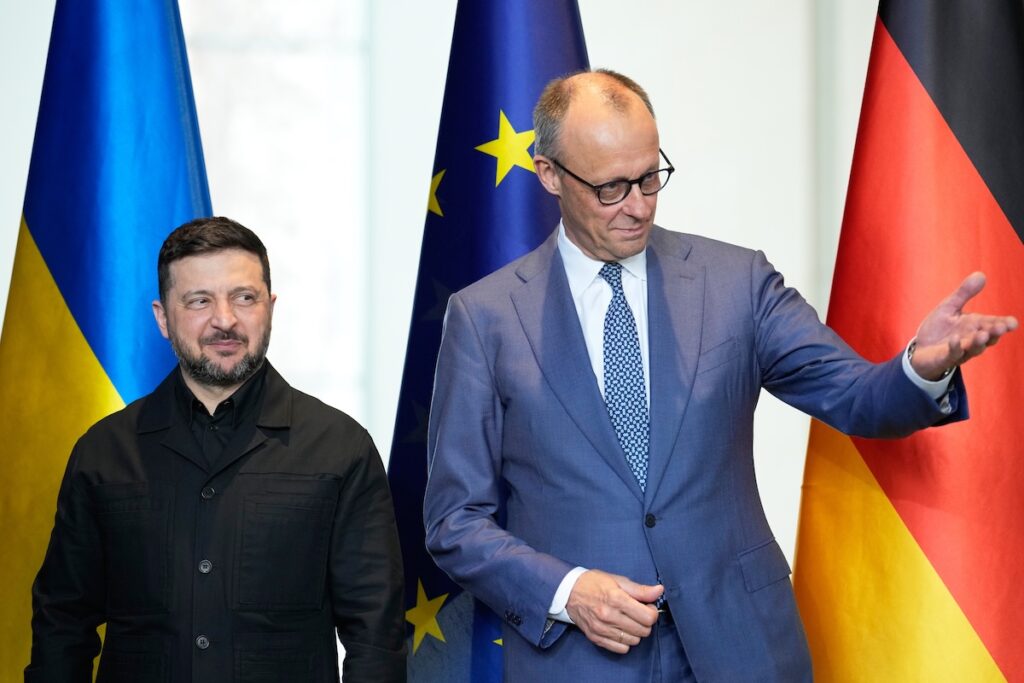 Il cancelliere tedesco Merz propone uno status speciale per candidare l’Ucraina come membro associato dell'UE