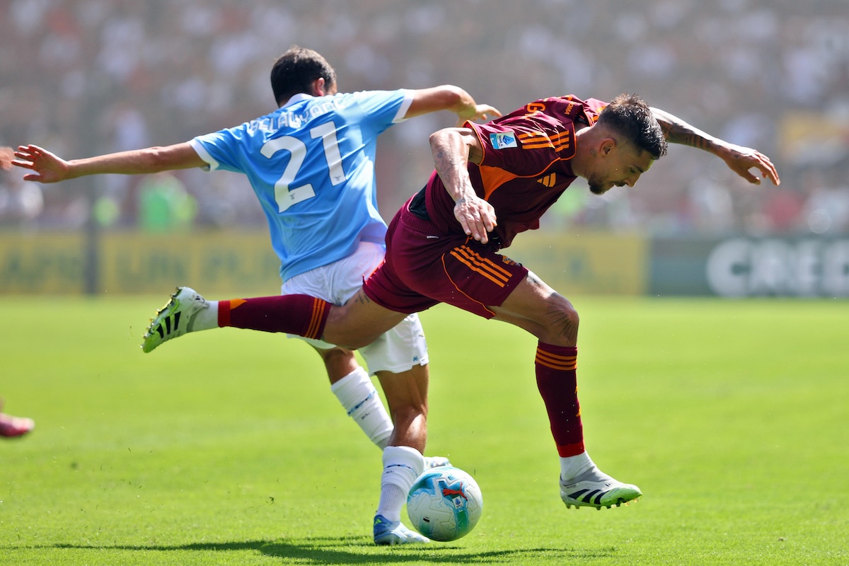 Il derby di Serie A tra Roma e Lazio si giocherà domenica alle 12 per evitare conflitti con la finale degli Internazionali di tennis