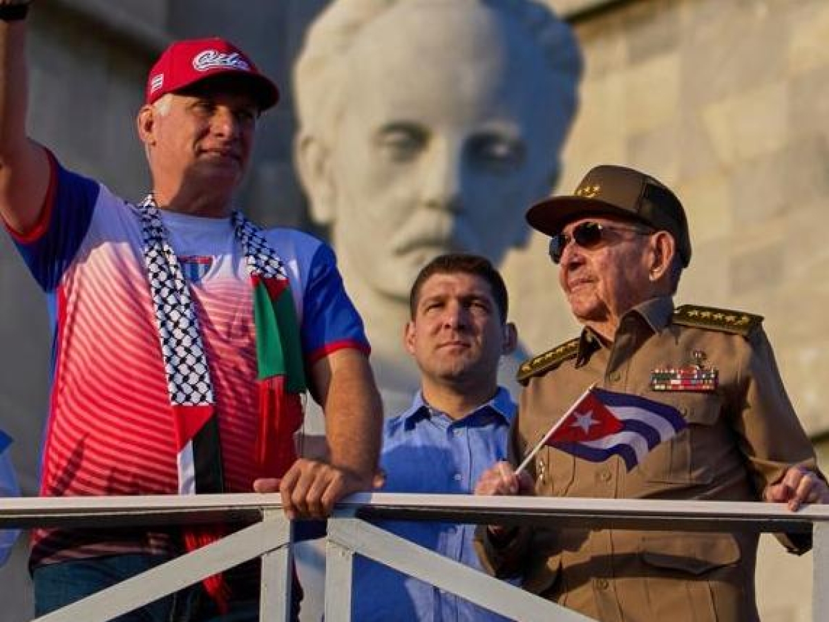 Il futuro della dinastia Castro a Cuba: Raulito, Alejandro e Sandro tra potere e ribellione
