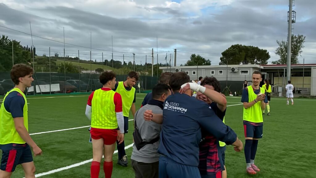 Il gol di Bellucci salva il Casenuove Gambassi dalla retrocessione, battuta La Querce 1-0