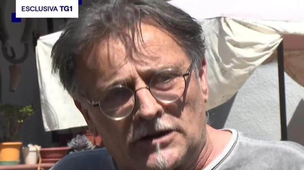 Il padre di Sempio difende il figlio in televisione: "È innocente, attacco vile contro di lui"