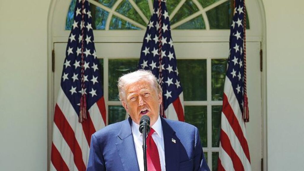 Il regime iraniano resiste mentre le valutazioni dell'intelligence Usa sminuiscono i successi di Trump