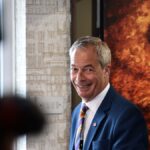 Inchiesta su donazioni in criptovalute da 5 milioni a Nigel Farage, leader populista britannico