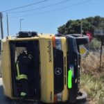 Incidente a Mazara del Vallo: auto senza patente collide con scuolabus, 20 feriti tra cui 14 bambini